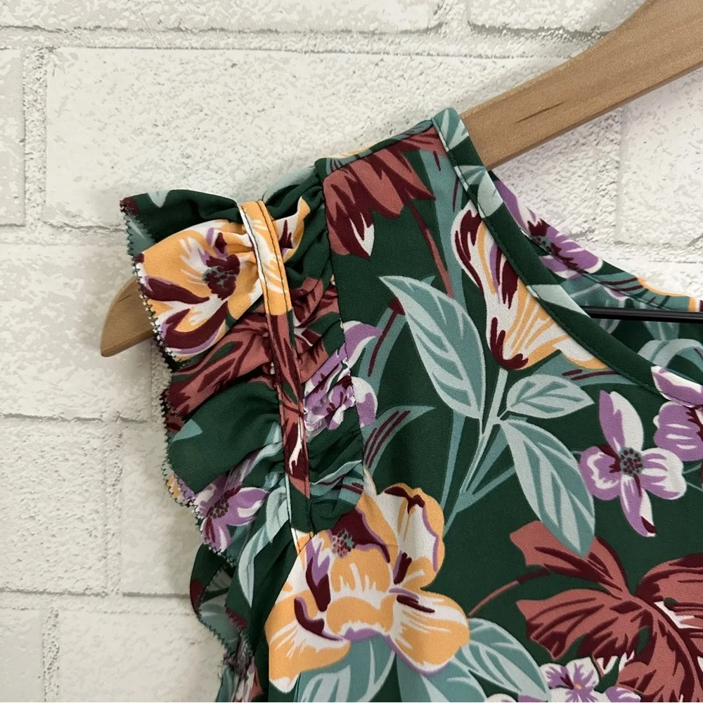 LOFT Green Flowered Ruffle Cap Sleeve Top - Picture 4 of 9